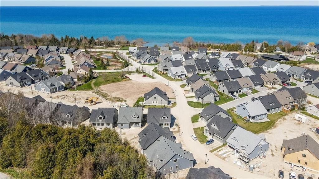 Cottages at Lora Bay, The Blue Mountains, Toronto