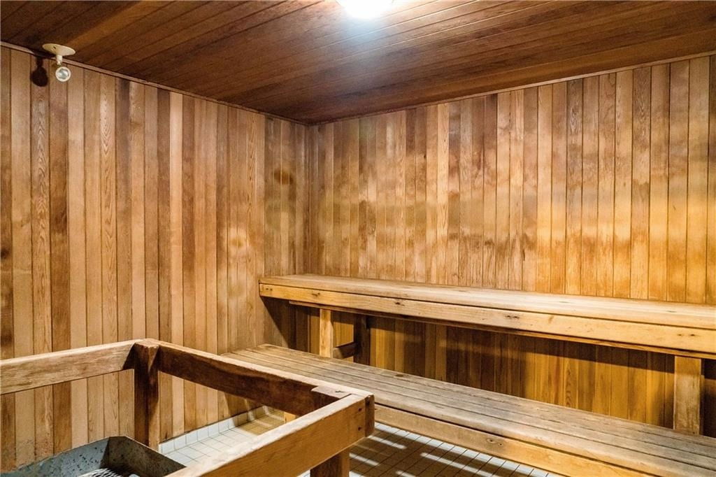 Sauna — The Islander, Collingwood, Toronto