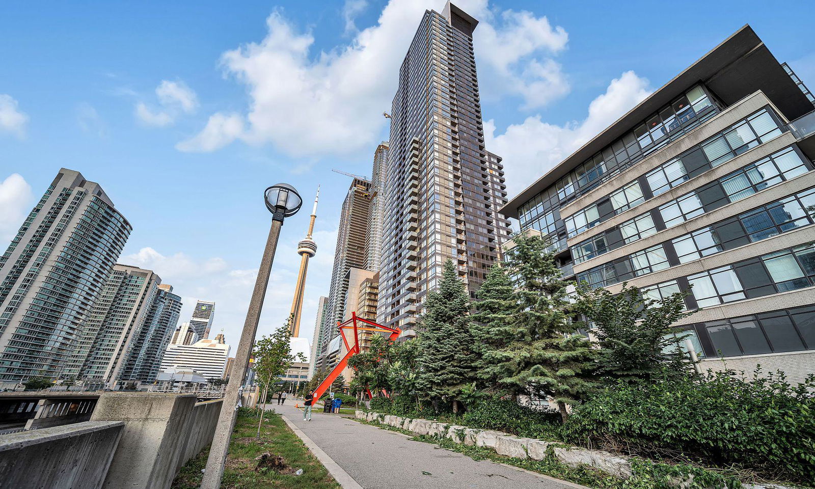 Exterior Side — Neo - CityPlace, Downtown, Toronto