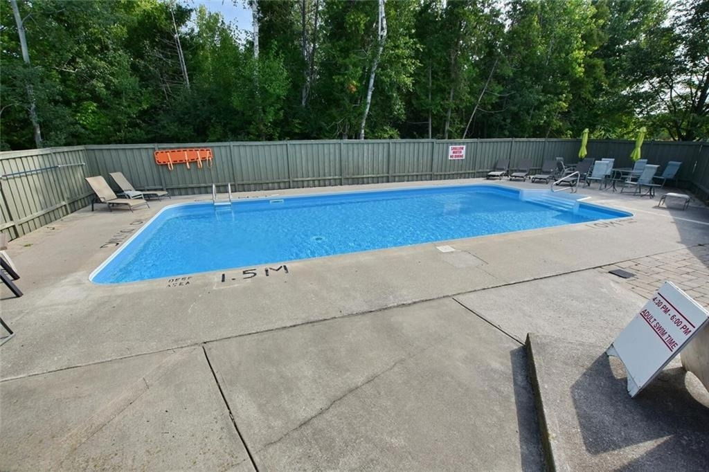 Pool — 34 Green Briar Drive, Collingwood, Toronto