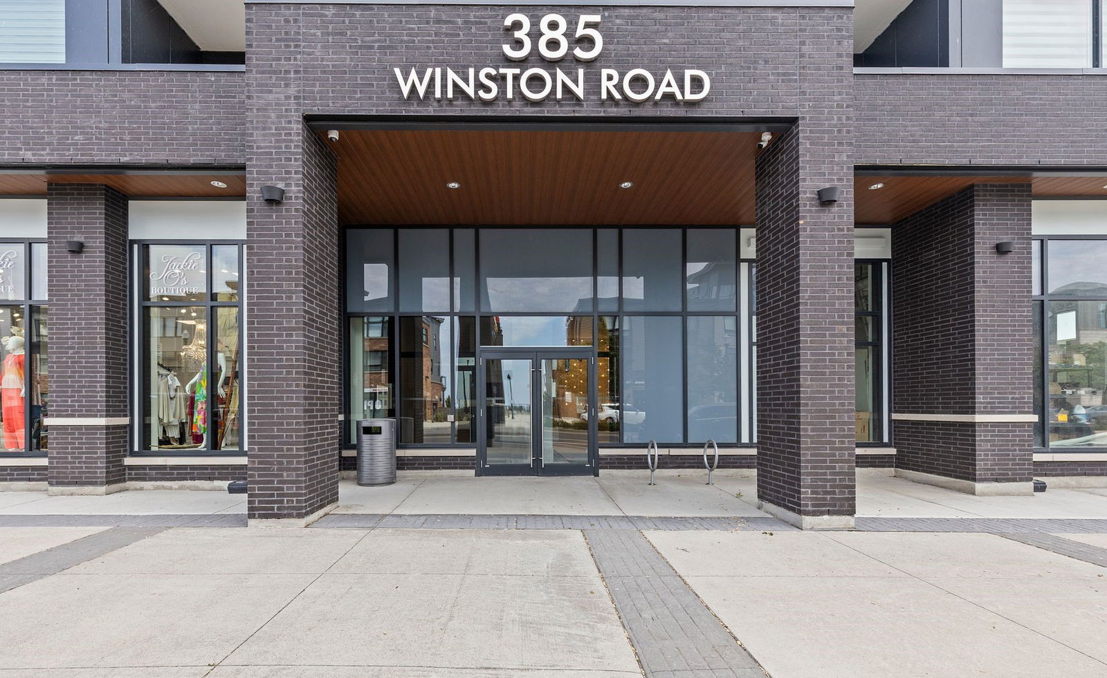 Entrance — Odyssey Condominiums, Grimsby, Toronto