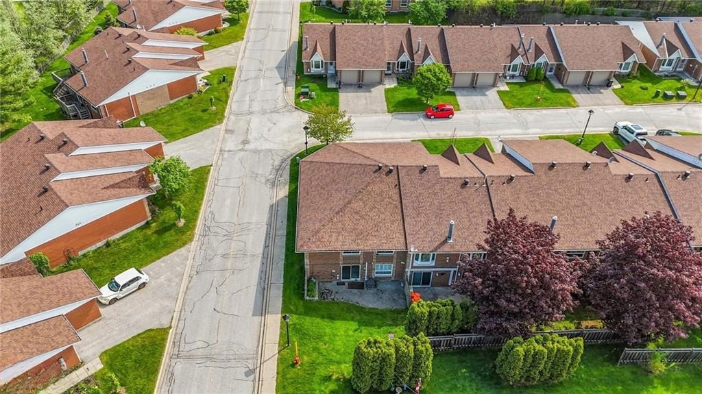 Bowling Green Estates, Midland, Toronto