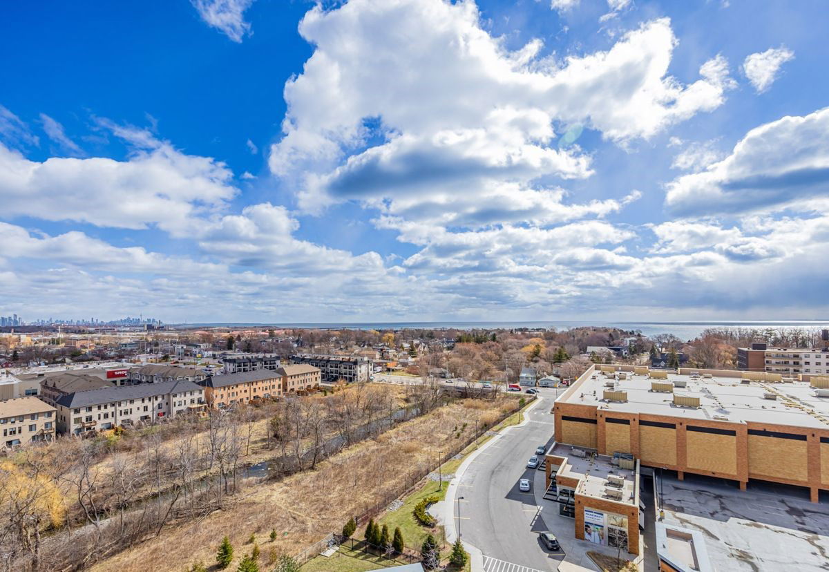 Skyline — Rise at Stride Condos, Mississauga, Toronto