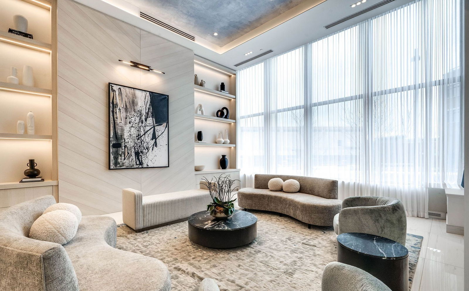 Lounge — Rise at Stride Condos, Mississauga, Toronto