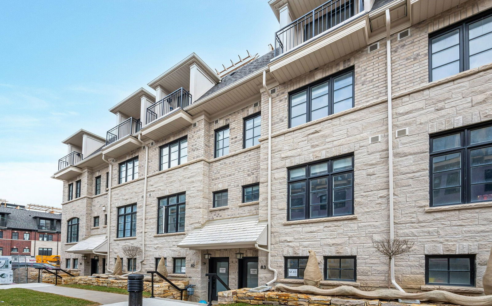 15 Lunar Crescent, Mississauga, Toronto