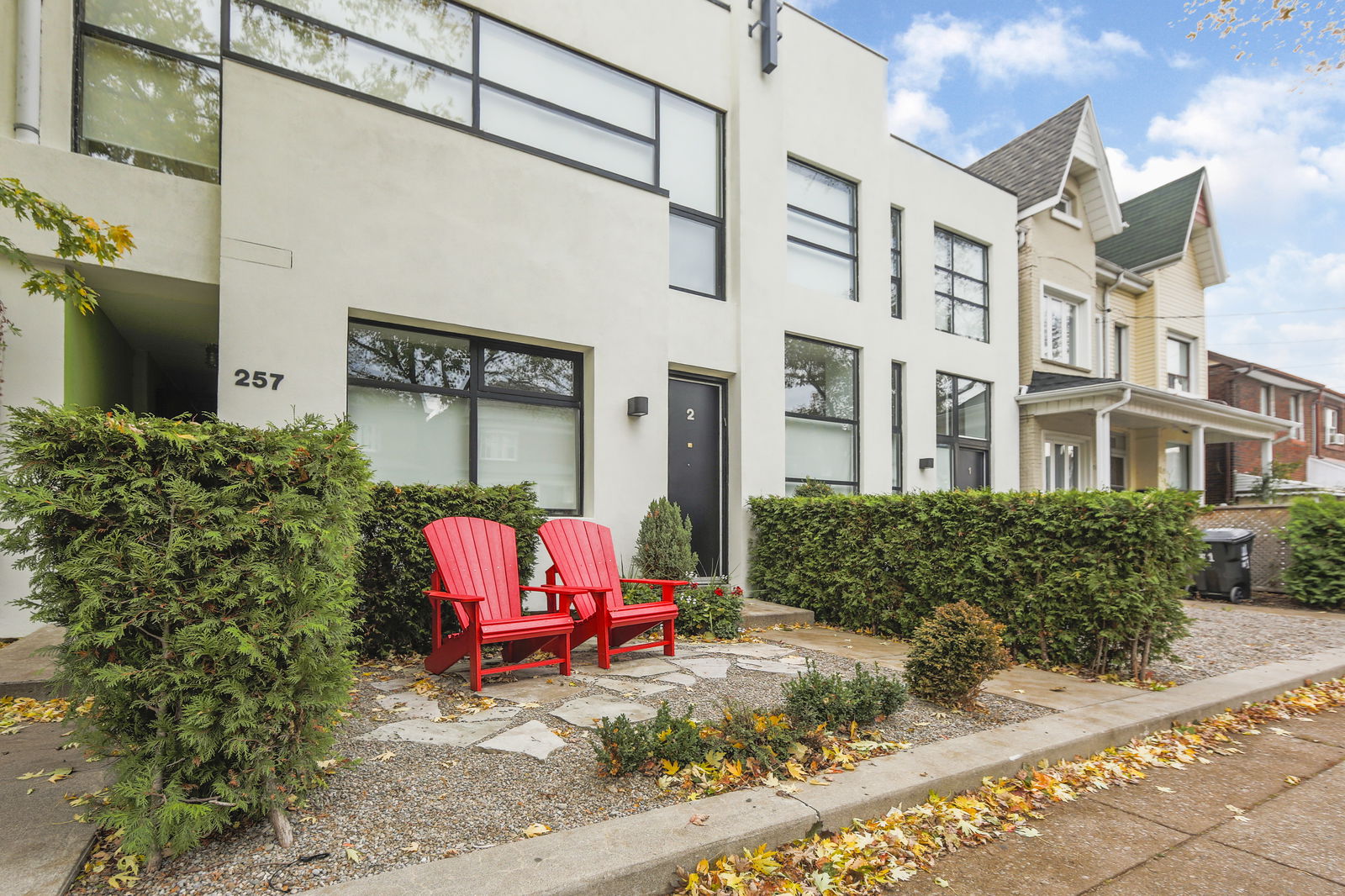 Exterior — Euclid Lofts, West End, Toronto