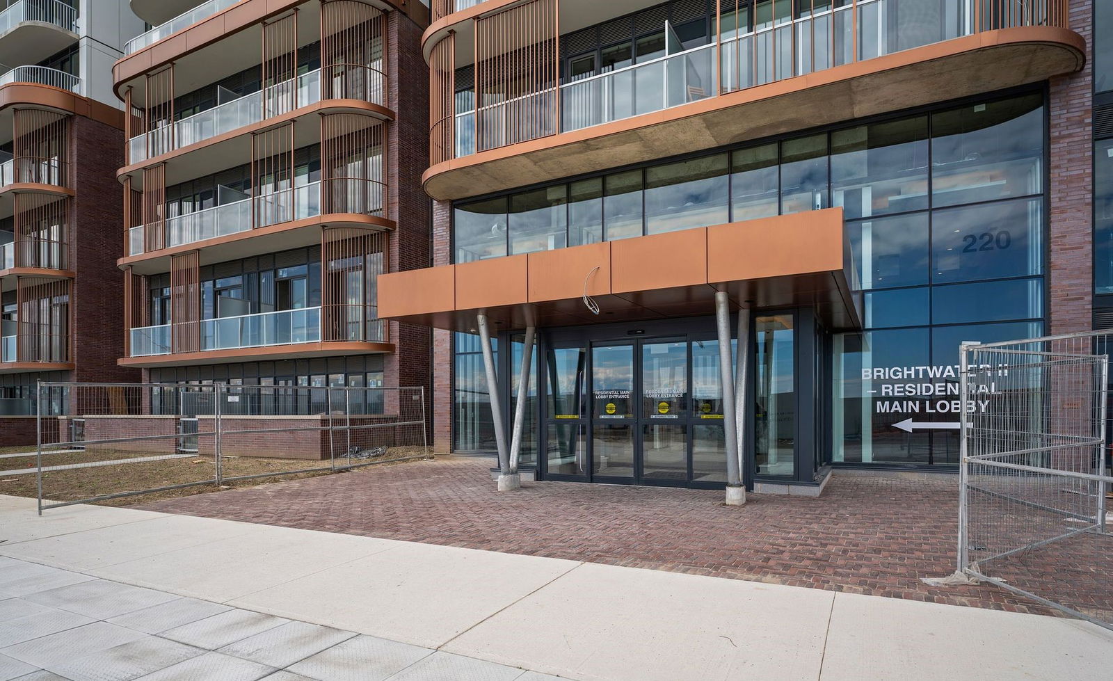 Entrance — Brightwater Condos II, Mississauga, Toronto