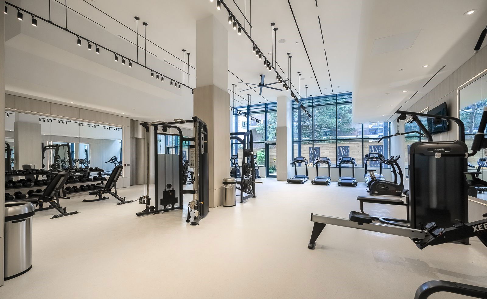 Gym — Westport Condos, Mississauga, Toronto