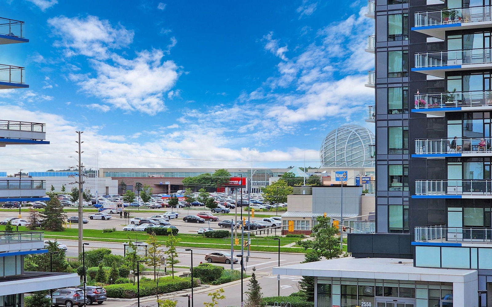 Skyline — Parc Towns, Mississauga, Toronto