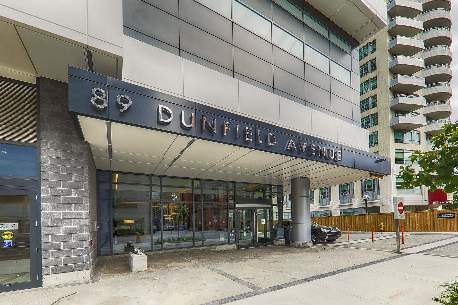 Entrance — The Madison at Yonge and Eglinton, Midtown, Toronto