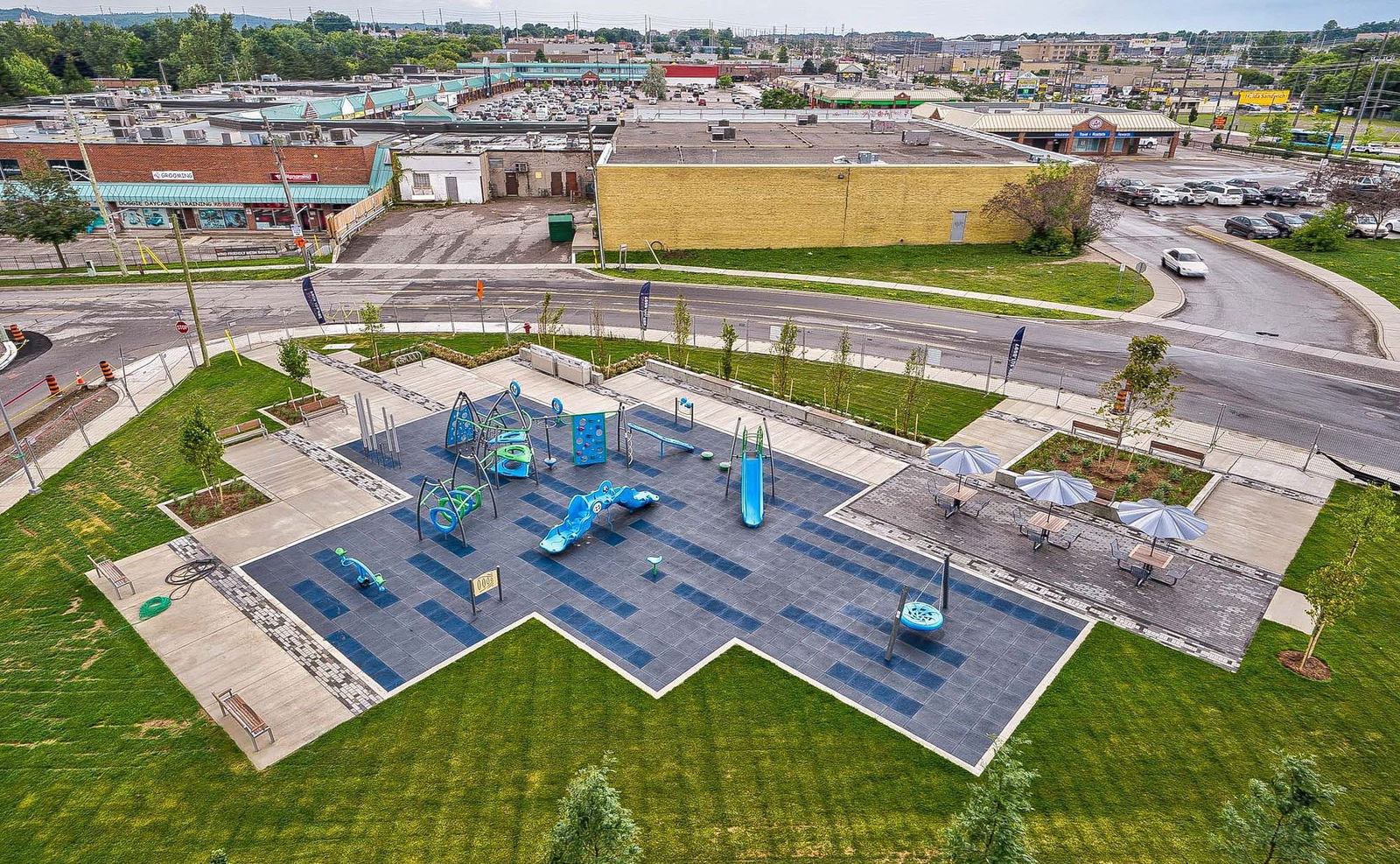 Playground — The Davis Condos II, Newmarket, Toronto