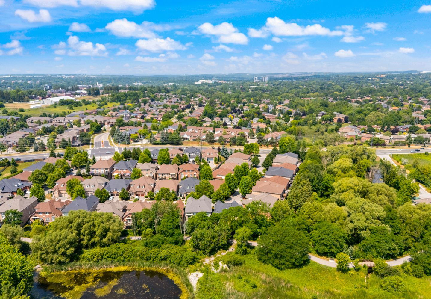 Upper Stonehaven, Newmarket, Toronto