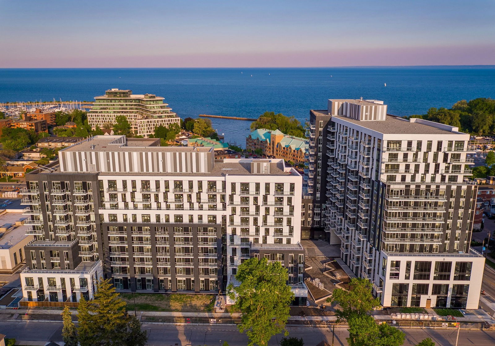 The Village at Bronte Harbour, Oakville, Toronto