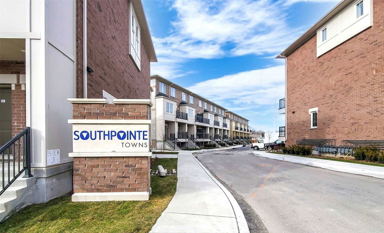 Southpointe Towns, Oshawa, Toronto