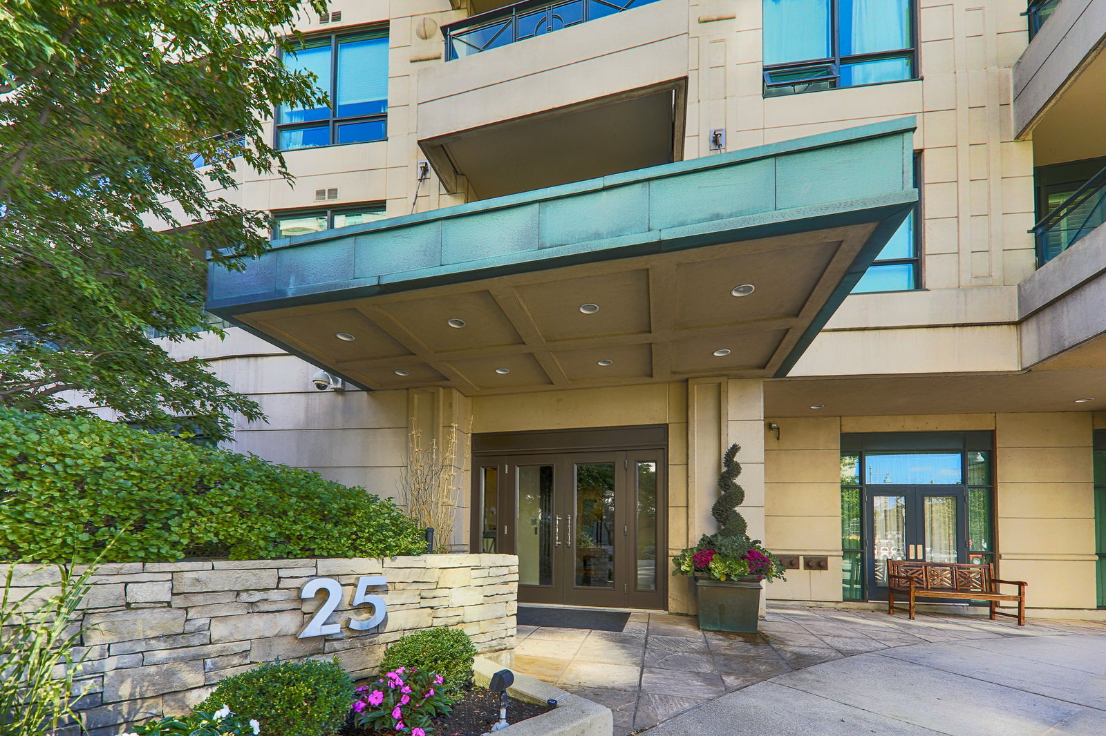 Entrance — Thornwood II Condos, Midtown, Toronto