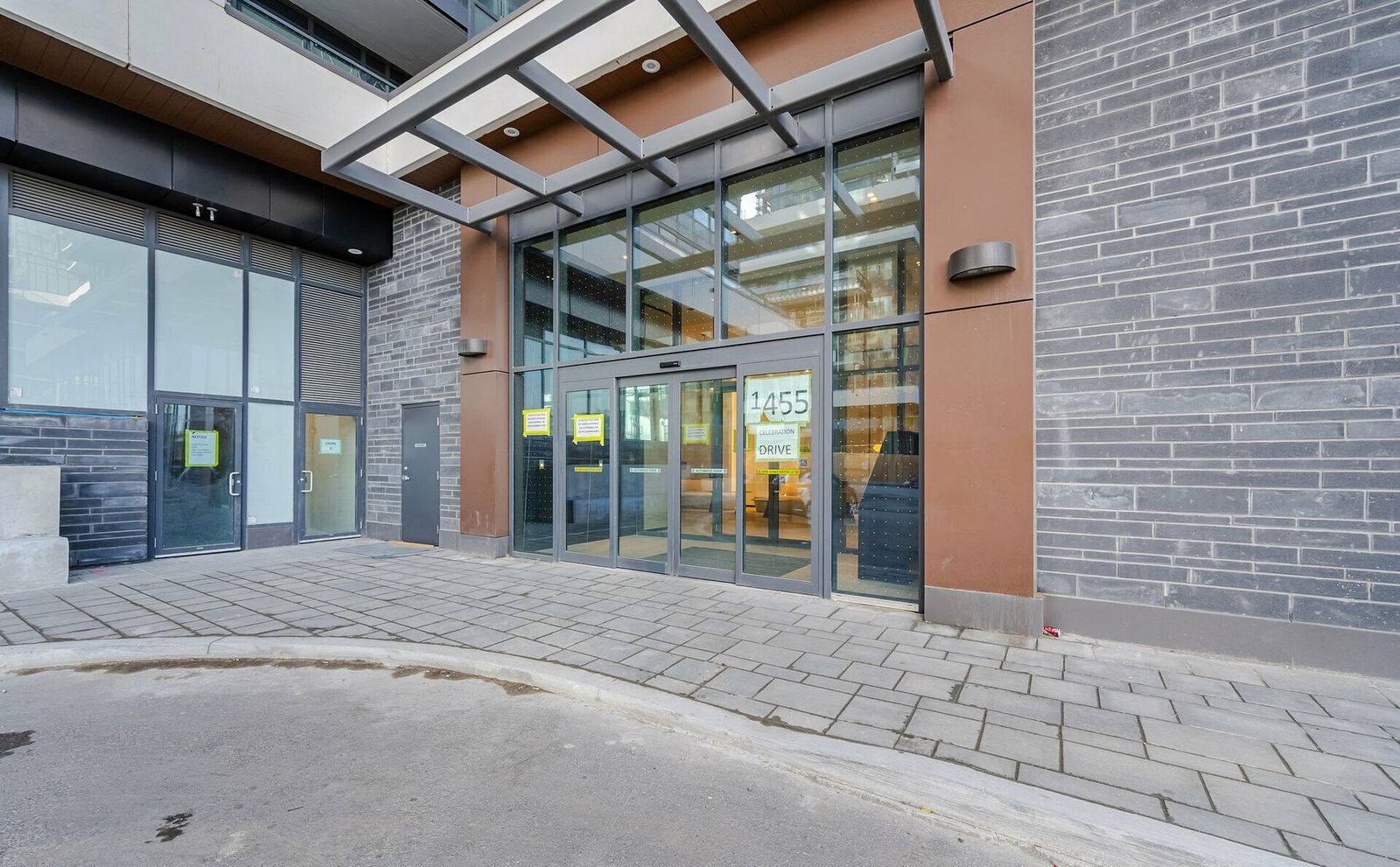 Entrance — Universal City Condos, Pickering, Toronto