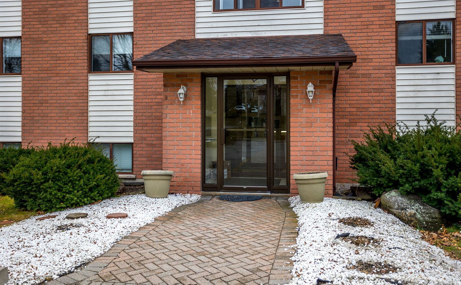 Entrance — Mapleridge Terrace, Peterborough, Toronto