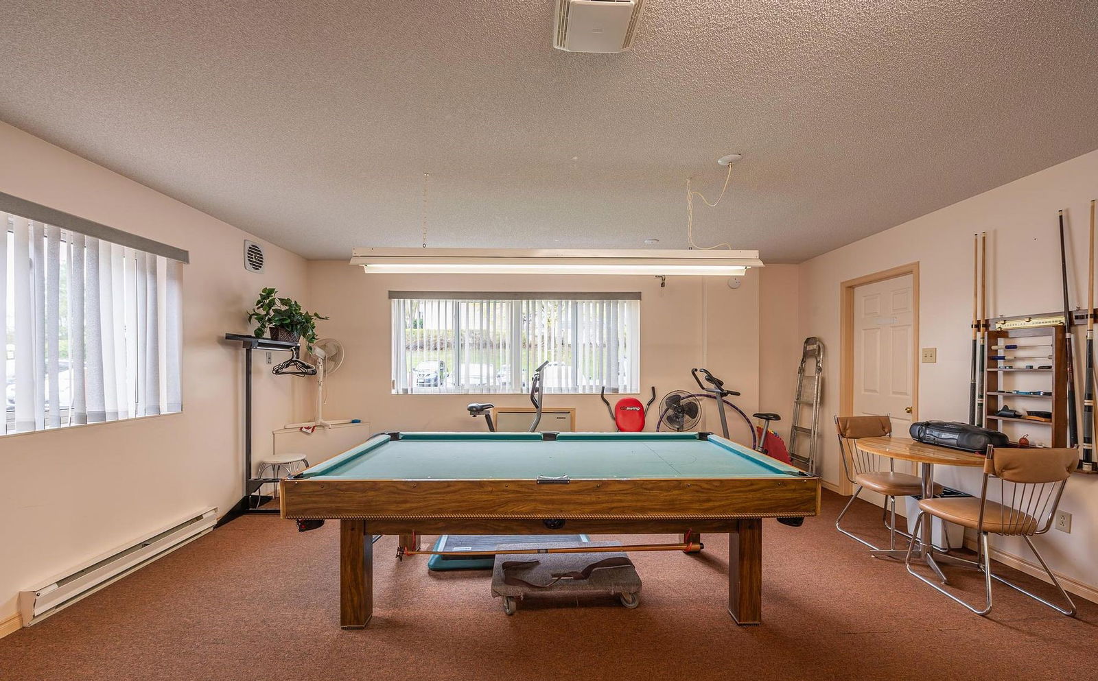 Game Room — 475 Parkhill Road, Peterborough, Toronto