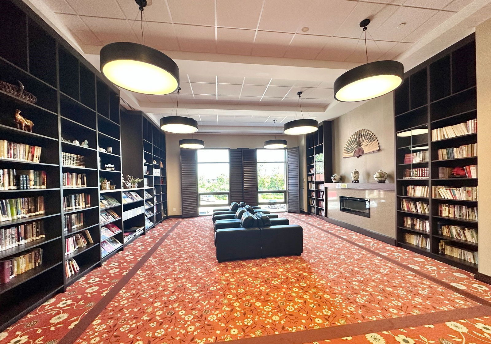 Library — Mon Sheong Care Complex, Richmond Hill, Toronto