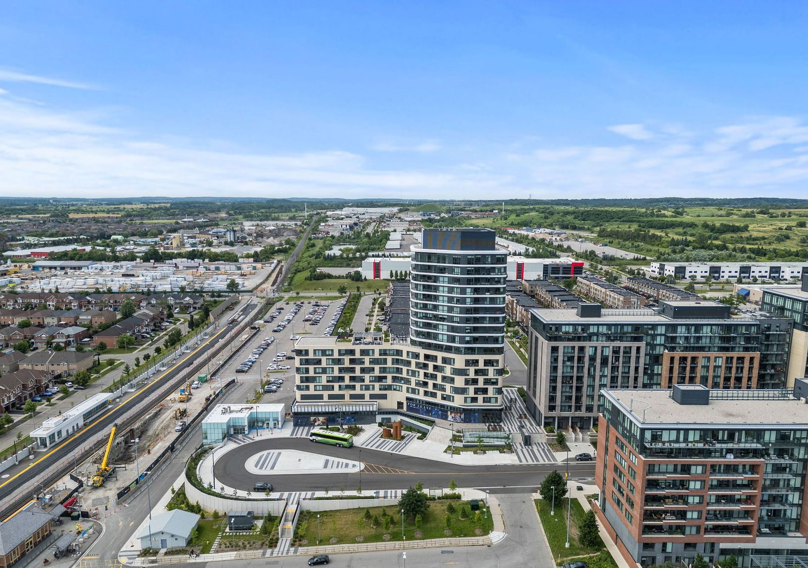 The Mackenzie Condos, Vaughan, Toronto