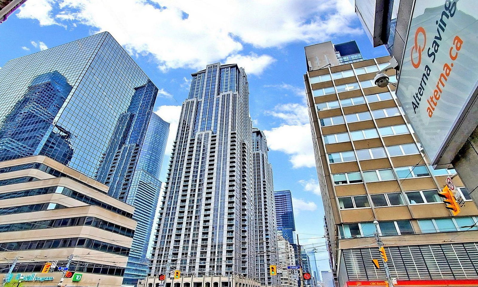 College Park North Tower, Downtown, Toronto