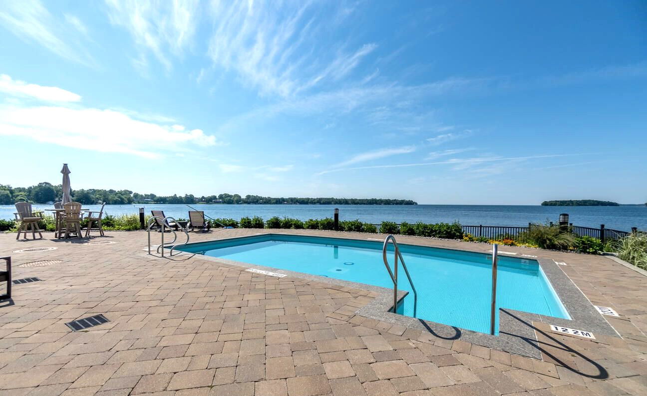 Pool — Orchard Point Harbour - Phase II, Orillia, Toronto