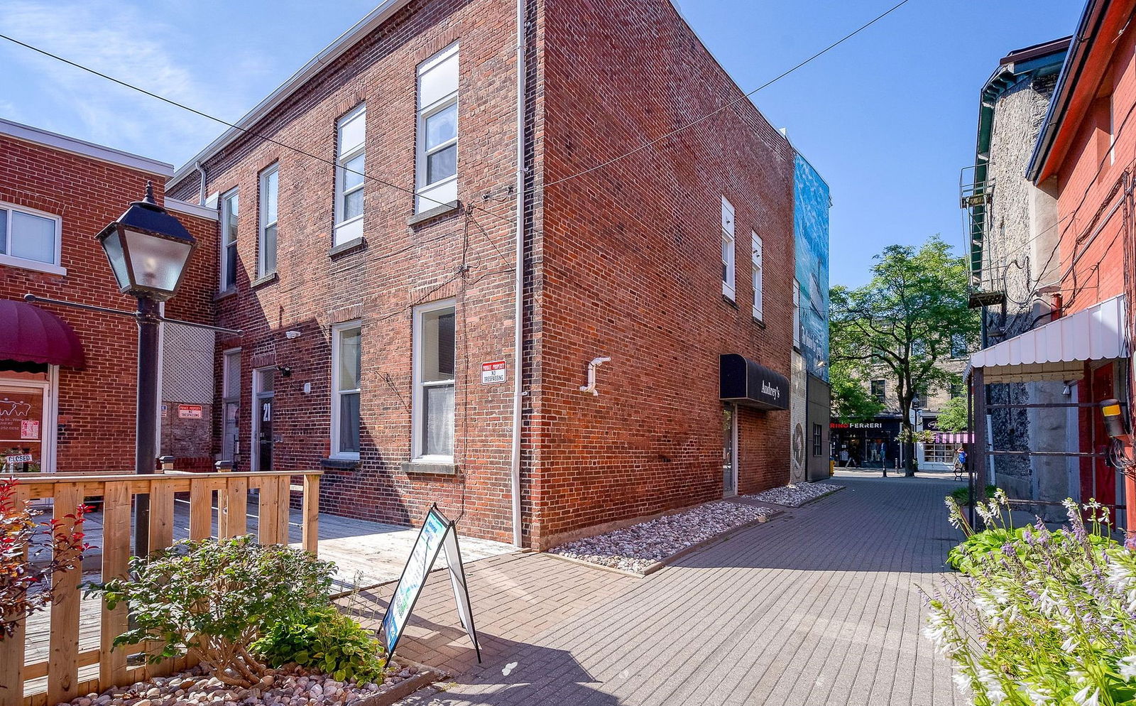 19-21 King Street, Cobourg, Toronto