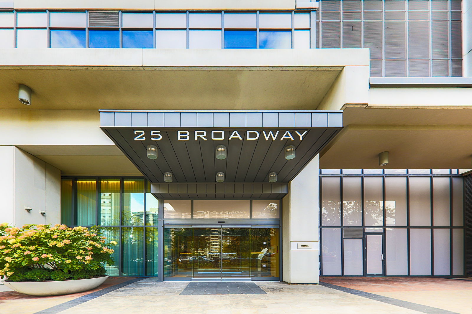 Entrance — The Republic North Tower, Midtown, Toronto