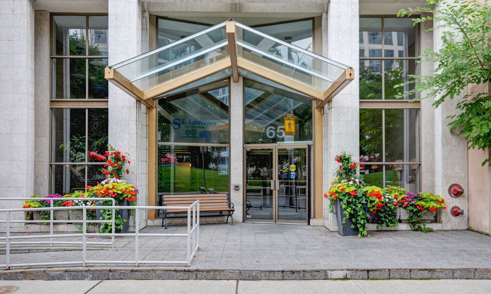 Entrance — St Lawrence on the Park, Downtown, Toronto