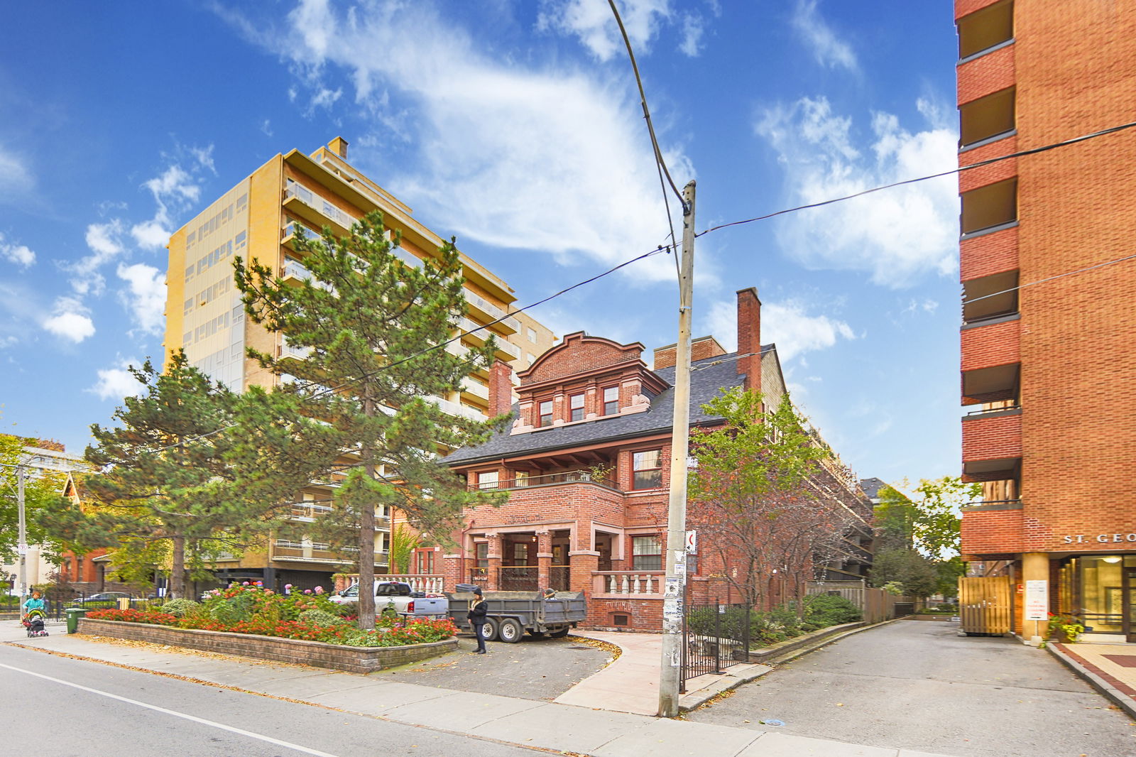 Exterior — Powell House, Downtown, Toronto