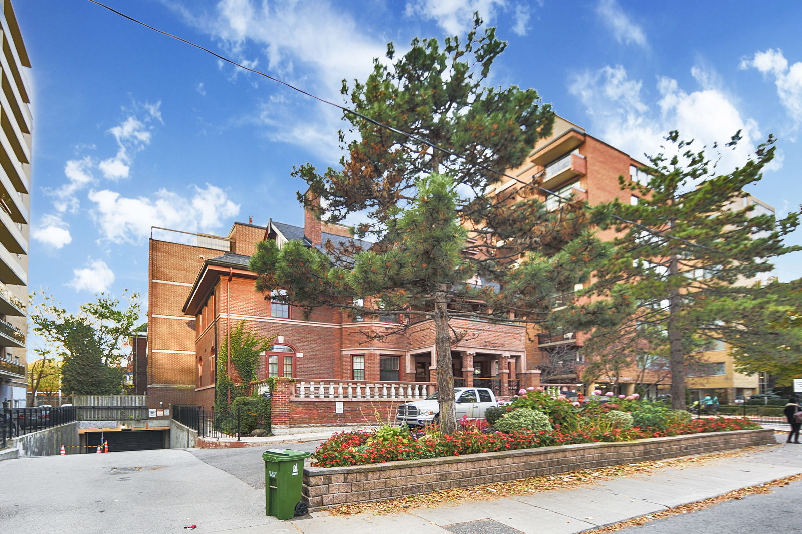 Exterior — Powell House, Downtown, Toronto