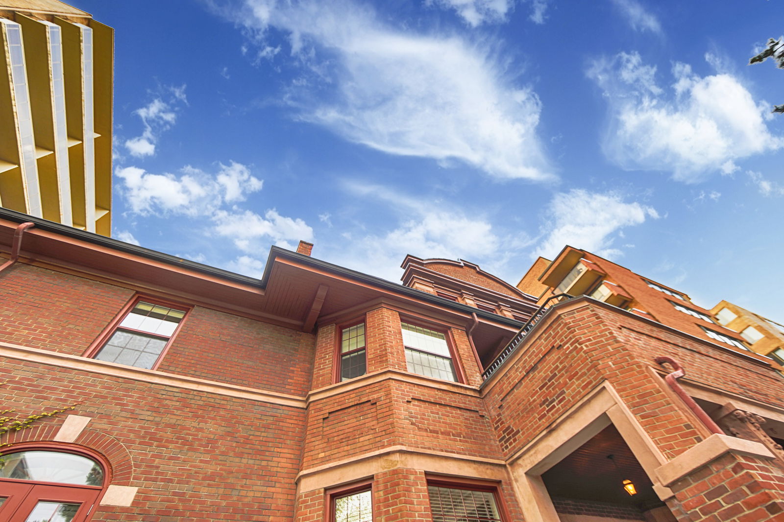 Exterior Sky — Powell House, Downtown, Toronto