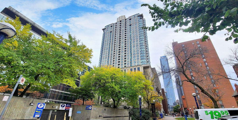 The Residences of 8 Park Road Yorkville