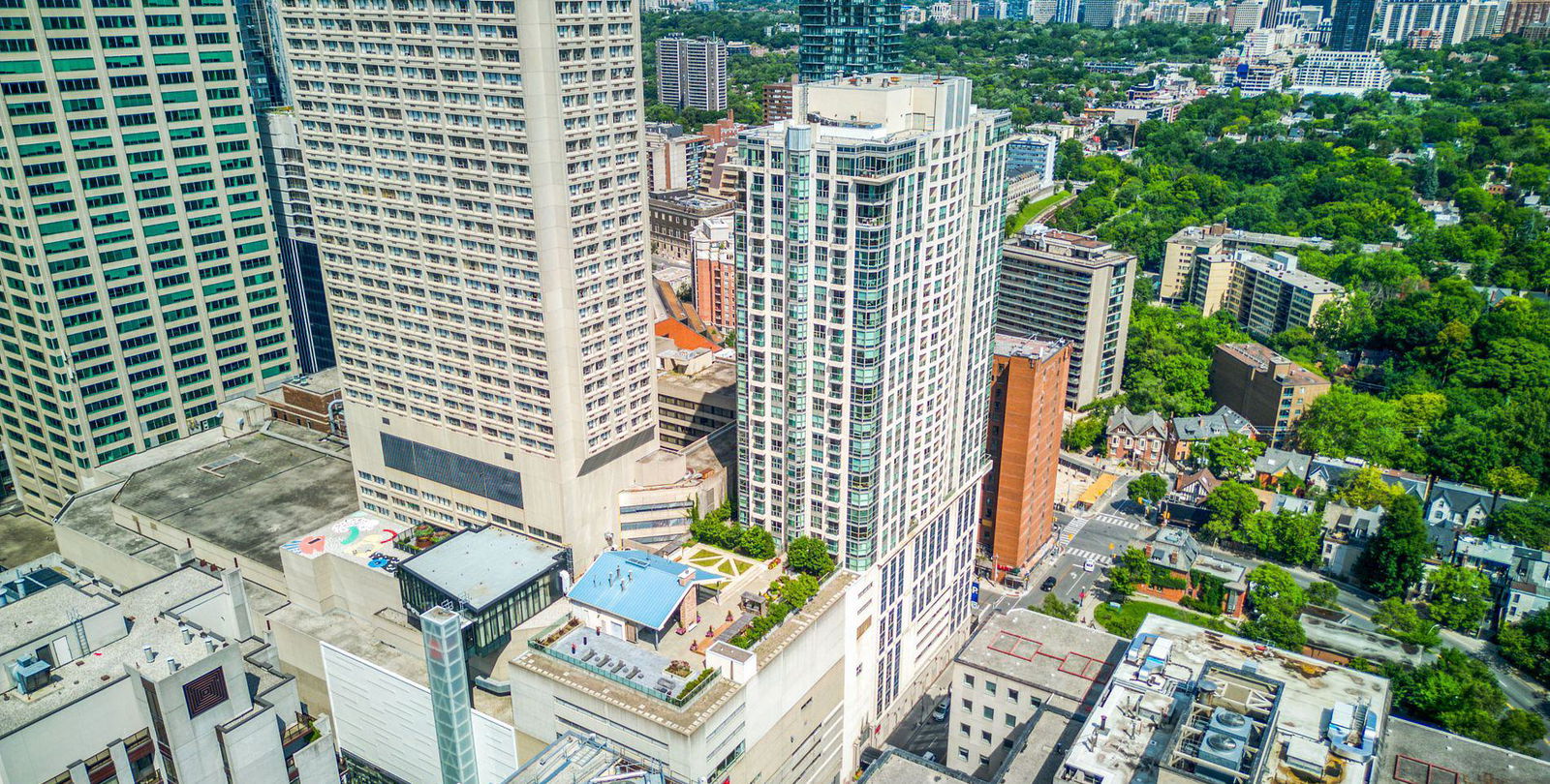 The Residences of 8 Park Road Yorkville, Downtown, Toronto