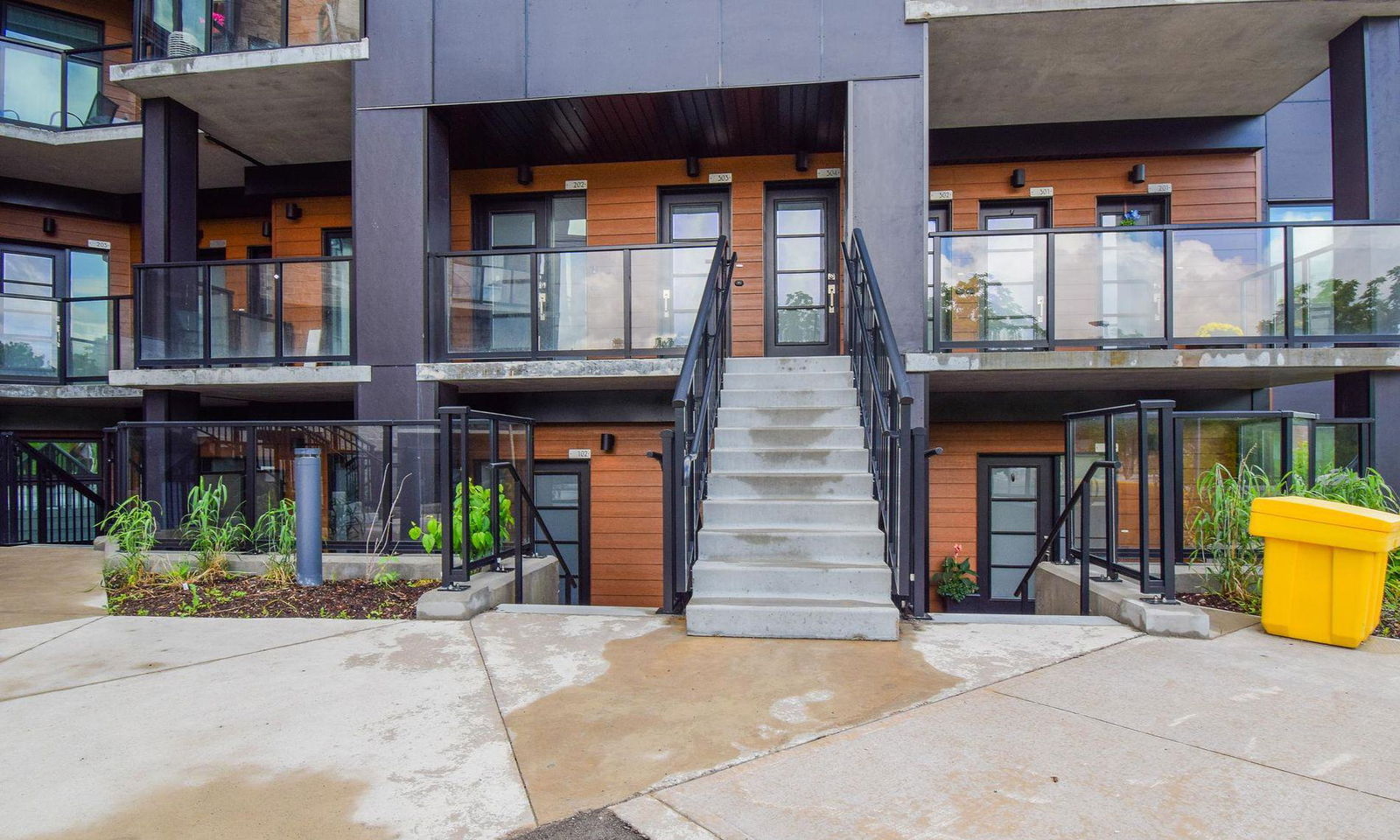 Entrance — Midtown Orangeville, Orangeville, Toronto