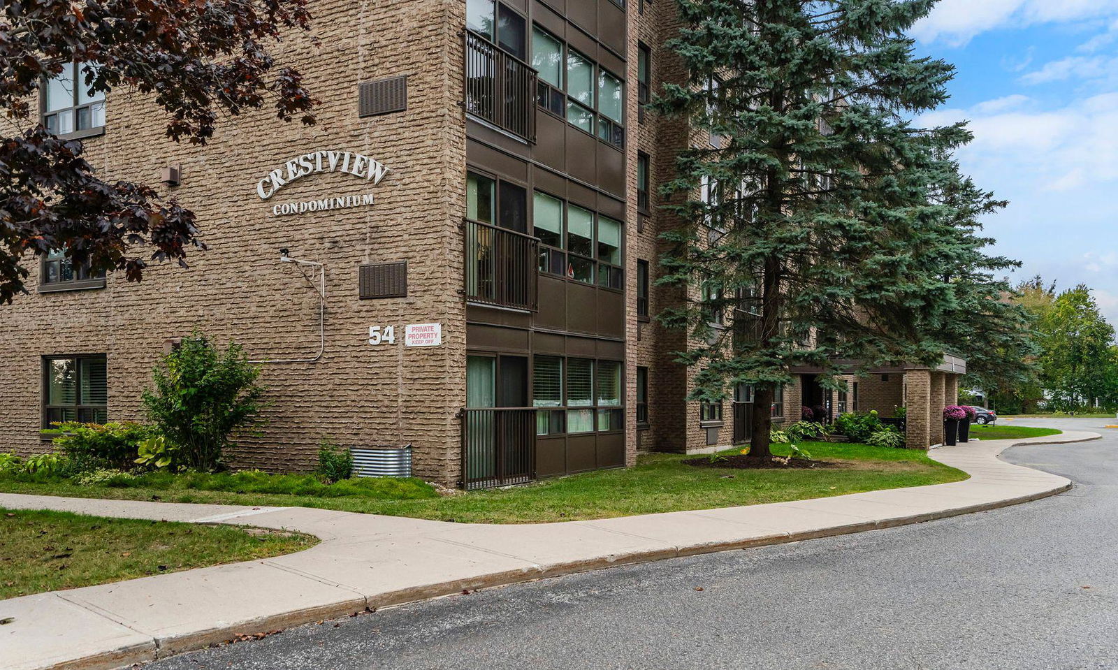 Crestview Condominiums, Orillia, Toronto