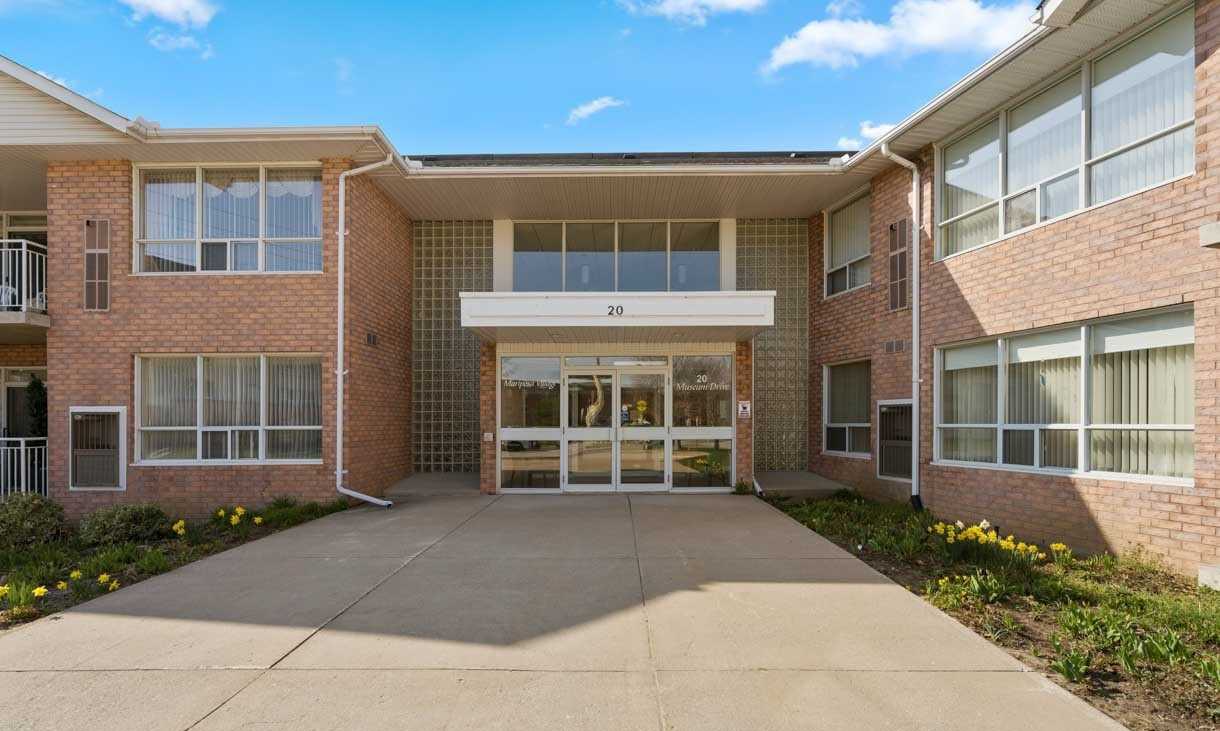 Entrance — 20 Museum Drive, Orillia, Toronto