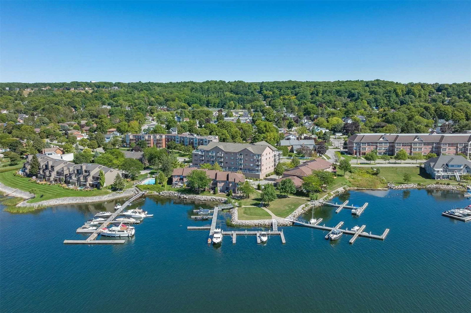 Bayside Estates, Penetanguishene, Toronto