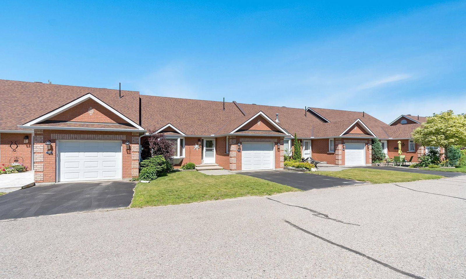 Exterior Side — Burke Street Condos, Penetanguishene, Toronto