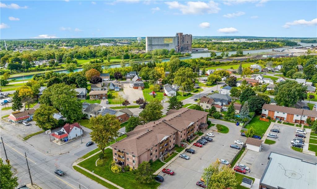 Skyline — 72 Main Street East, Port Colborne, Toronto