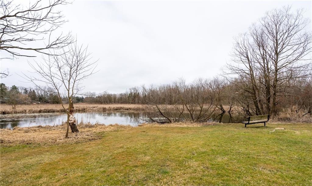 Dukeshire, Strathroy-Caradoc, Toronto