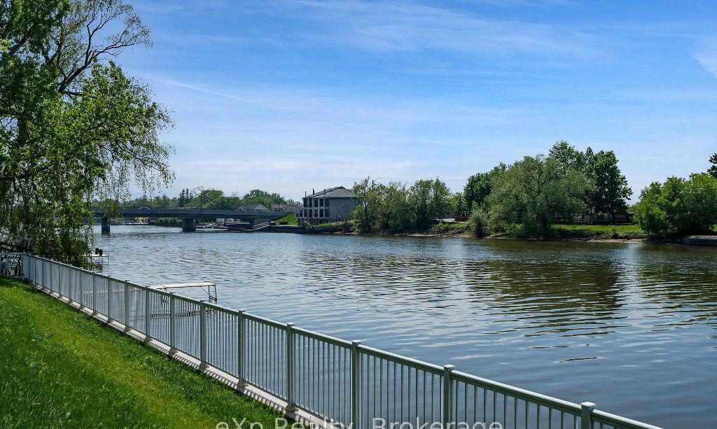 64 River Road, Wasaga Beach, Toronto