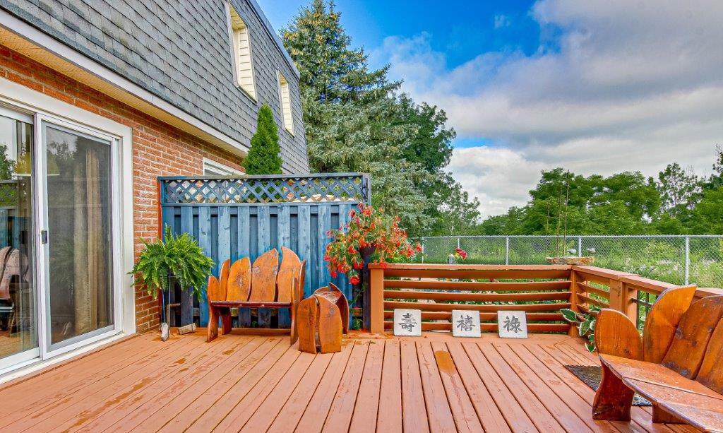 Patio — 602 Durham Crescent, Woodstock, Toronto