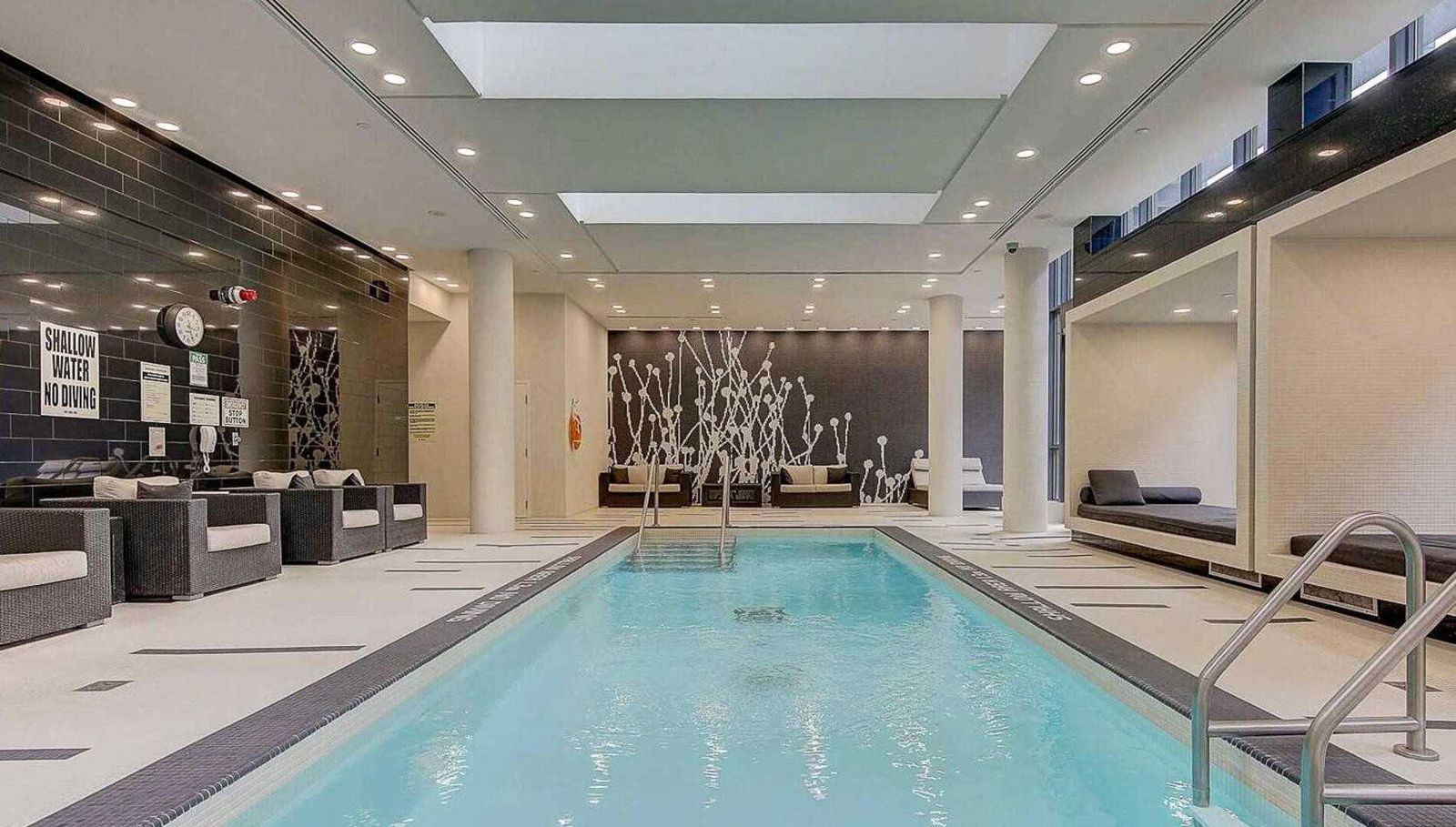 Pool — Lumiere Condominiums on Bay, Downtown, Toronto