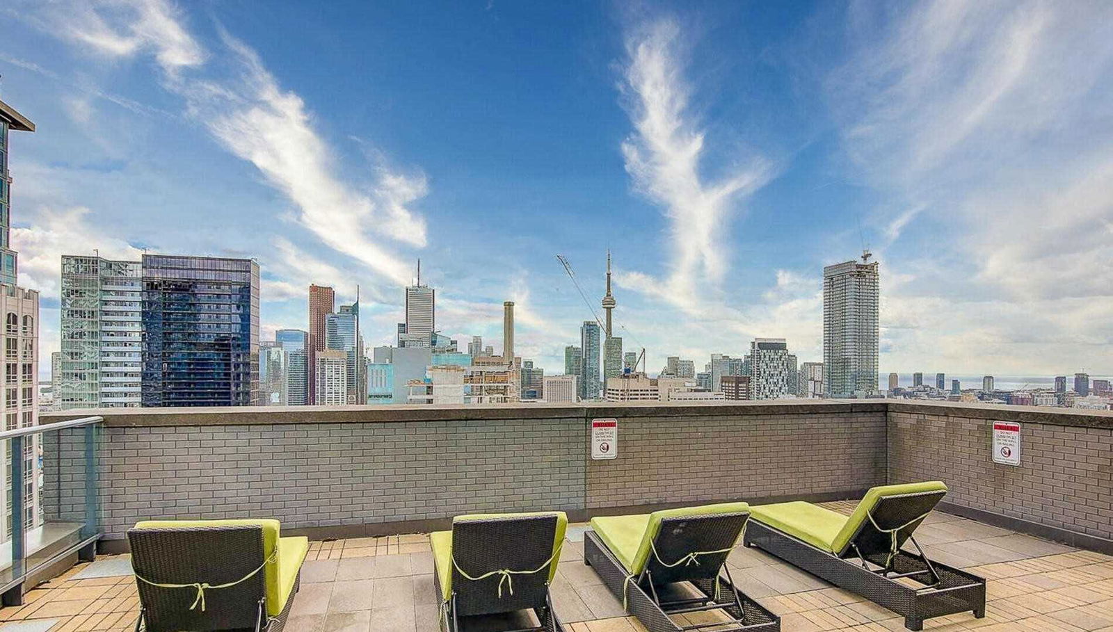 Rooftop Deck — Lumiere Condominiums on Bay, Downtown, Toronto