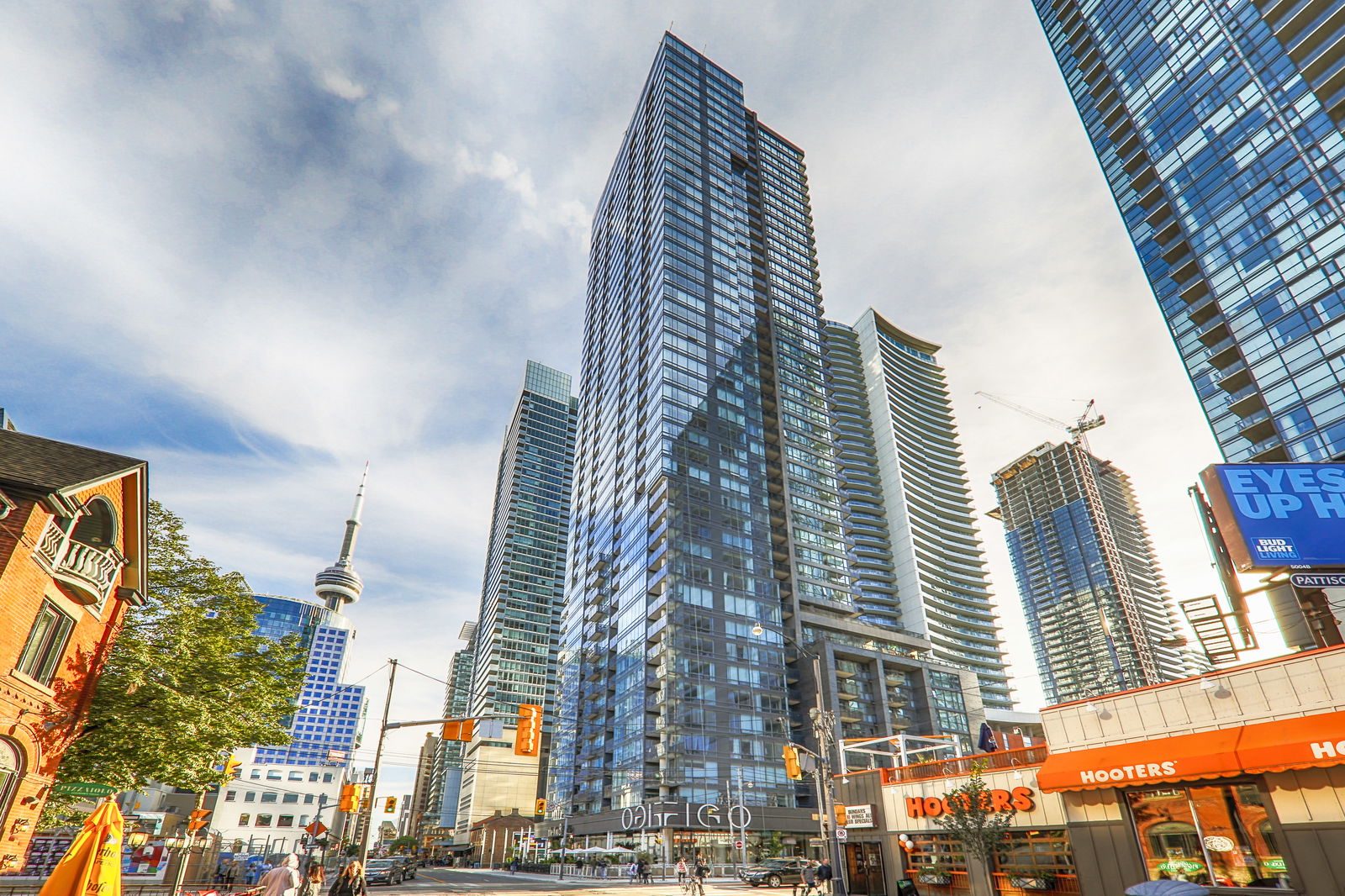 Exterior — The Pinnacle on Adelaide, Downtown, Toronto