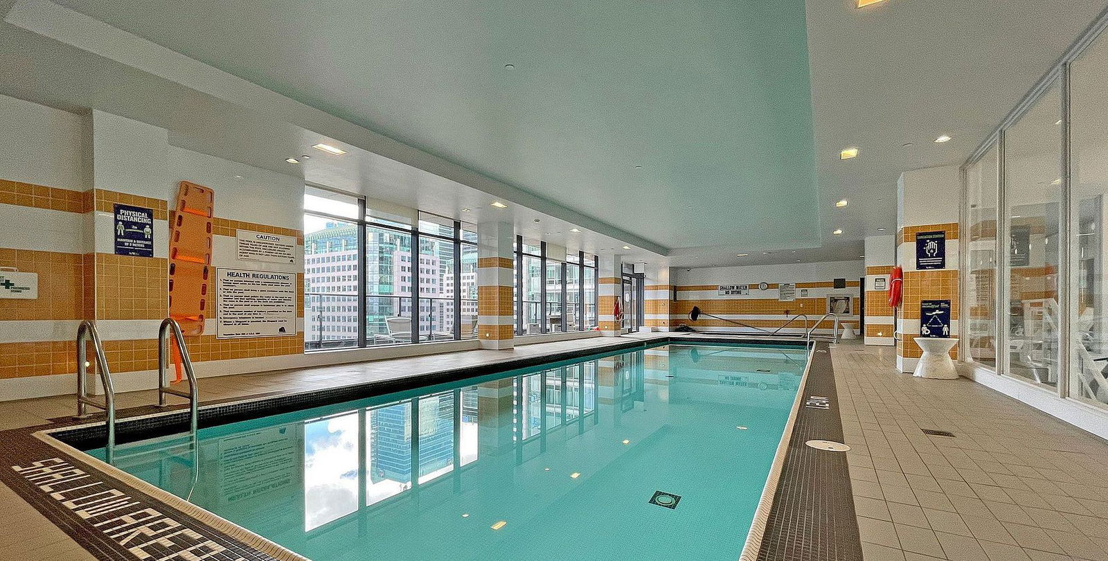 Pool — The Pinnacle on Adelaide, Downtown, Toronto