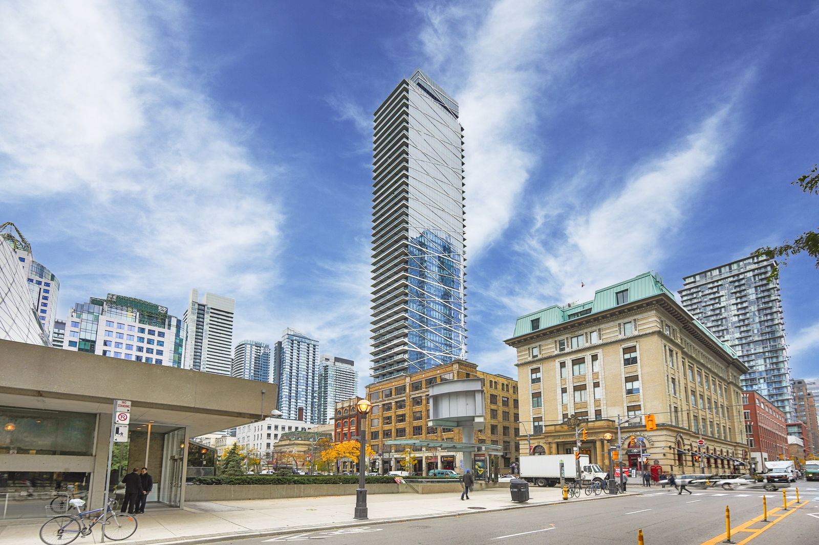 Exterior — Theatre Park, Downtown, Toronto