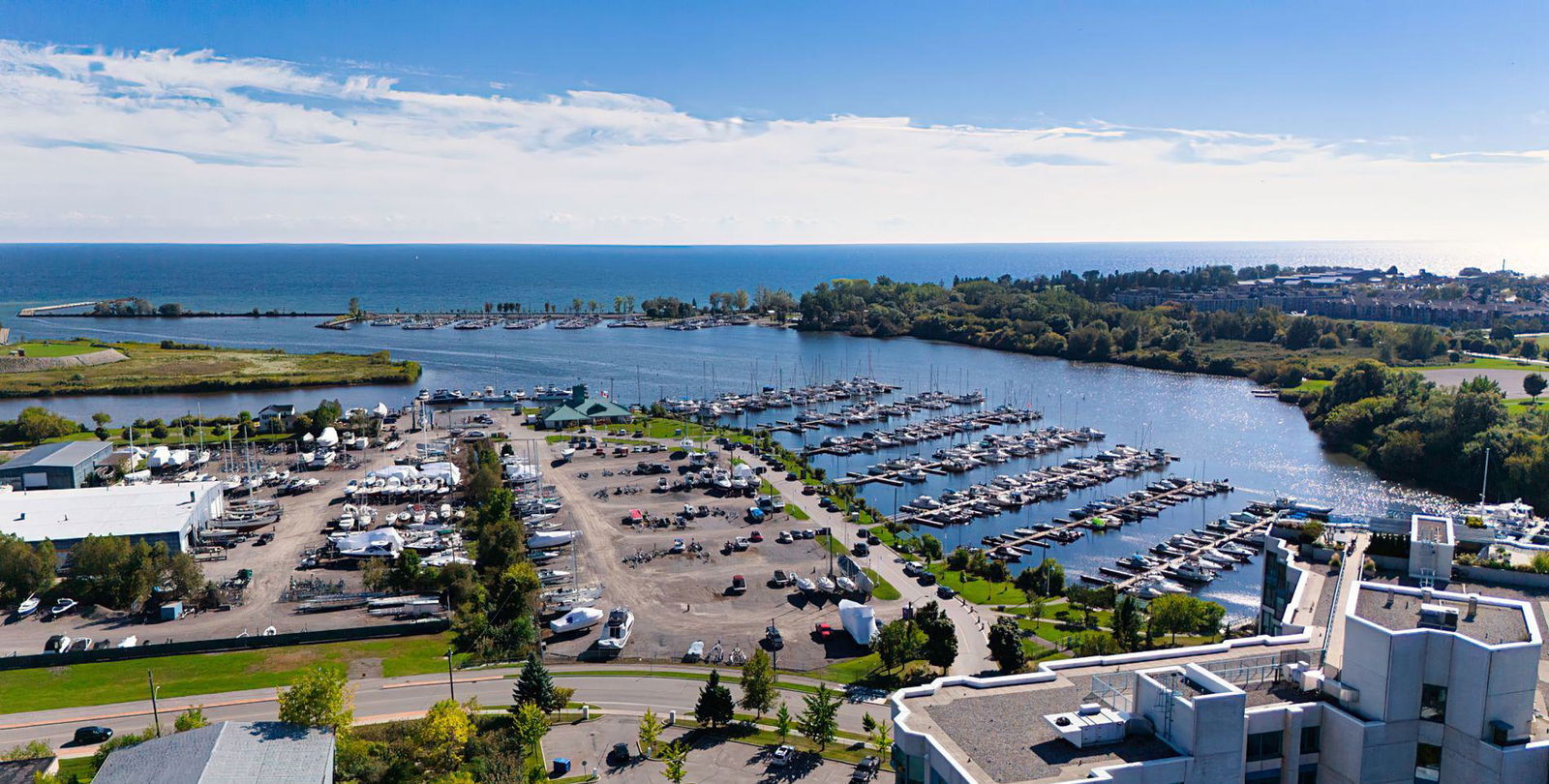 The Landing, Whitby, Toronto