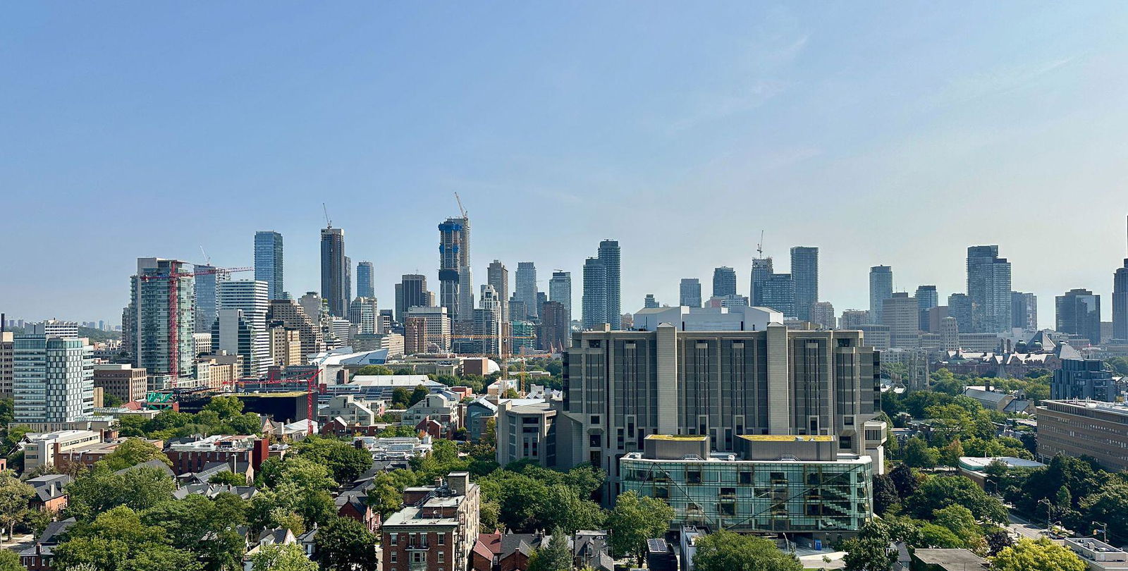 Skyline — Sussex Square, Downtown, Toronto